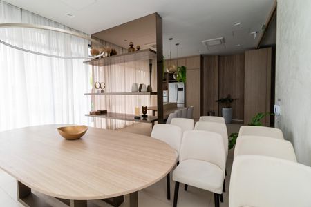 Apartamento à venda com 157m², 3 quartos e 2 vagas Apartamento à venda com 157m², 3 quartos e 2 vagasÁrea Comum - Salão de Festas