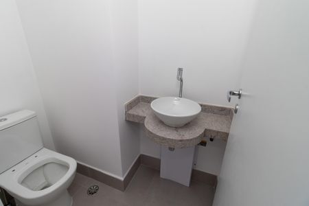 Apartamento à venda com 157m², 3 quartos e 2 vagas Apartamento à venda com 157m², 3 quartos e 2 vagasLavabo