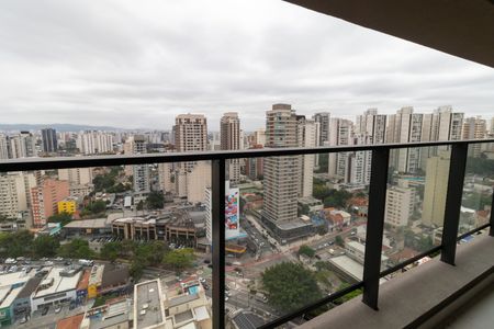 Apartamento à venda com 157m², 3 quartos e 2 vagas Apartamento à venda com 157m², 3 quartos e 2 vagasVista da Varanda