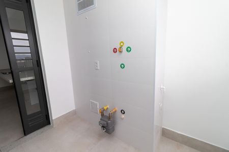 Apartamento à venda com 157m², 3 quartos e 2 vagas Apartamento à venda com 157m², 3 quartos e 2 vagasÁrea de Serviço