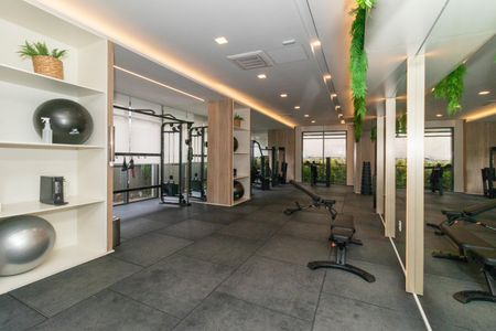 Apartamento à venda com 157m², 3 quartos e 2 vagas Apartamento à venda com 157m², 3 quartos e 2 vagasÁrea Comum - Academia