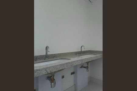 Apartamento à venda com 157m², 3 quartos e 2 vagas Apartamento à venda com 157m², 3 quartos e 2 vagasBanheiro da Suite 3