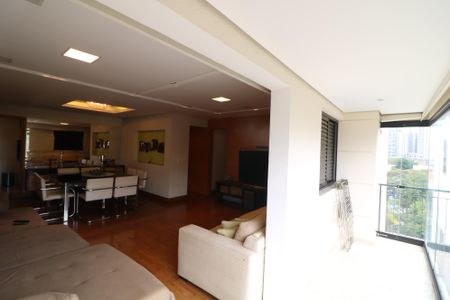 Apartamento à venda com 125m², 3 quartos e 3 vagasVaranda da Sala