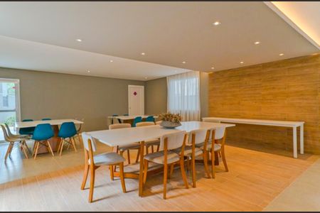 Apartamento para alugar com 42m², 2 quartos e sem vaga Apartamento para alugar com 42m², 2 quartos e sem vagaÁrea comum - Salão de festas