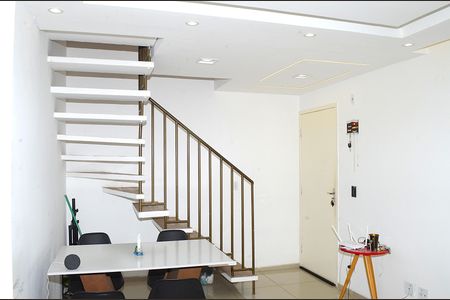 Sala de apartamento para alugar com 2 quartos, 83m² em São Gabriel, Belo Horizonte