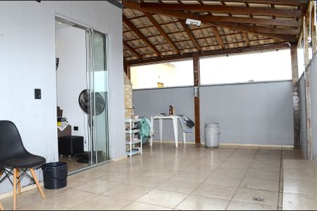 Apartamento para alugar com 83m², 2 quartos e 2 vagasÁrea Externa