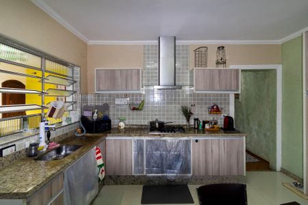 Casa à venda com 195m², 3 quartos e 2 vagas Casa à venda com 195m², 3 quartos e 2 vagasCozinha