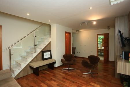 Apartamento à venda com 88m², 1 quarto e 2 vagas Apartamento à venda com 88m², 1 quarto e 2 vagasSala