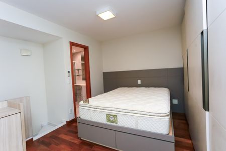 Apartamento à venda com 88m², 1 quarto e 2 vagas Apartamento à venda com 88m², 1 quarto e 2 vagassuíte