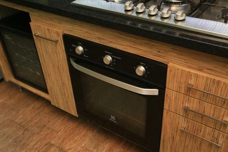 Apartamento à venda com 88m², 1 quarto e 2 vagas Apartamento à venda com 88m², 1 quarto e 2 vagascozinha