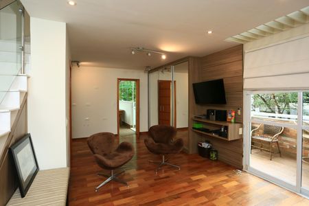 Apartamento à venda com 88m², 1 quarto e 2 vagas Apartamento à venda com 88m², 1 quarto e 2 vagasSala