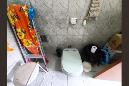 Casa à venda com 160m², 3 quartos e 2 vagas Casa à venda com 160m², 3 quartos e 2 vagasLavabo