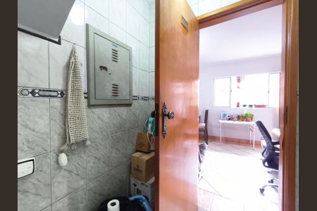 Casa à venda com 160m², 3 quartos e 2 vagas Casa à venda com 160m², 3 quartos e 2 vagasLavabo