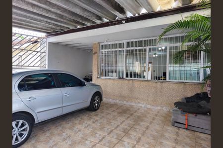 Casa à venda com 160m², 3 quartos e 2 vagas Casa à venda com 160m², 3 quartos e 2 vagasGaragem