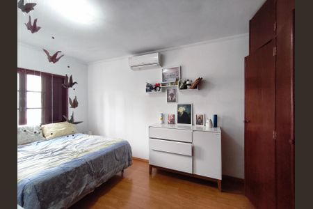 Casa à venda com 160m², 3 quartos e 2 vagas Casa à venda com 160m², 3 quartos e 2 vagasQuarto 2