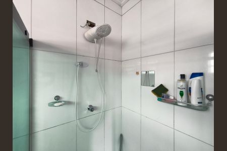 Casa à venda com 160m², 3 quartos e 2 vagas Casa à venda com 160m², 3 quartos e 2 vagasBanheiro da Suíte