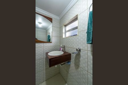 Casa à venda com 253m², 3 quartos e 3 vagasLavabo