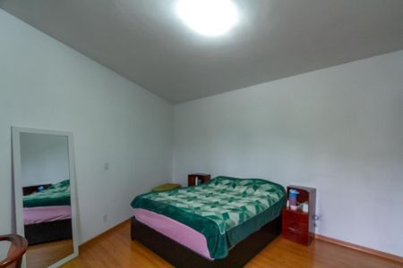 Casa à venda com 253m², 3 quartos e 3 vagasQuarto 2