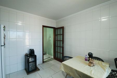 Casa para alugar com 113m², 2 quartos e 2 vagas Casa para alugar com 113m², 2 quartos e 2 vagasCozinha