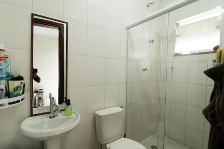 Casa para alugar com 113m², 2 quartos e 2 vagas Casa para alugar com 113m², 2 quartos e 2 vagasBanheiro da Suíte 2