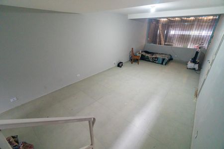 Casa para alugar com 280m², 3 quartos e 2 vagas Casa para alugar com 280m², 3 quartos e 2 vagasSala