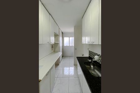 Apartamento para alugar com 80m², 2 quartos e 1 vagaCozinha