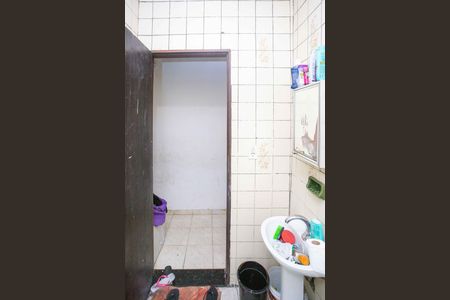 Casa à venda com 504m², 7 quartos e 4 vagasBanheiro Casa 2