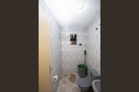 Casa à venda com 504m², 7 quartos e 4 vagasBanheiro Casa 5