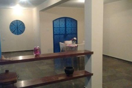 Casa à venda com 5 quartos, 325m² em Jardim Amoreiras, Campinas