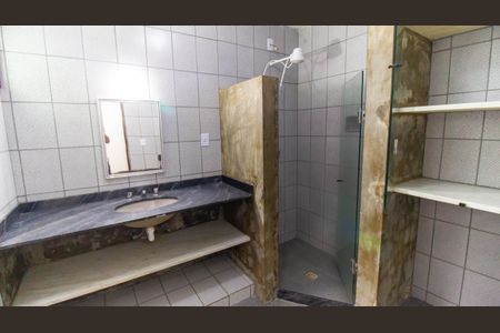 Casa de condomínio à venda com 160m², 3 quartos e 5 vagas Casa de condomínio à venda com 160m², 3 quartos e 5 vagasBanheiro Social