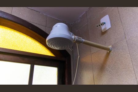 Casa de condomínio à venda com 160m², 3 quartos e 5 vagas Casa de condomínio à venda com 160m², 3 quartos e 5 vagasBanheiro da Suíte