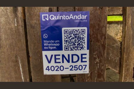 Casa de condomínio à venda com 160m², 3 quartos e 5 vagas Casa de condomínio à venda com 160m², 3 quartos e 5 vagasPlaca