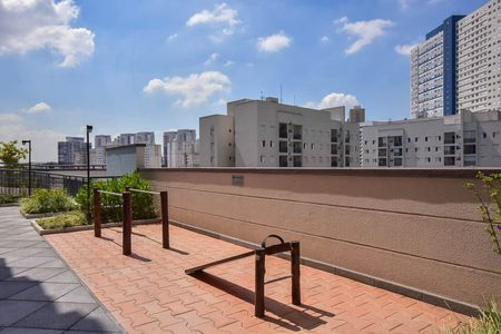 Apartamento para alugar com 74m², 2 quartos e 2 vagas Apartamento para alugar com 74m², 2 quartos e 2 vagasAparelho de Ginástica