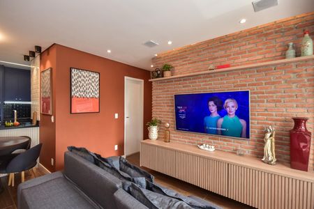 Sala de Tv de apartamento à venda com 2 quartos, 74m² em Vila Andrade, São Paulo