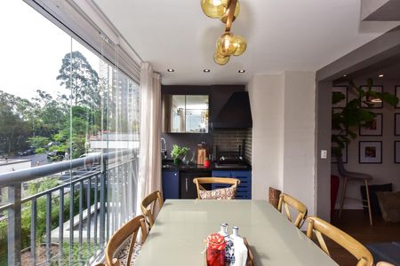 Varanda de apartamento à venda com 2 quartos, 74m² em Vila Andrade, São Paulo