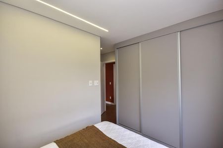 Apartamento para alugar com 74m², 2 quartos e 2 vagasSuíte