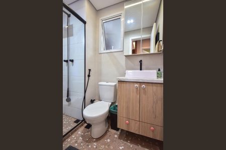 Apartamento para alugar com 74m², 2 quartos e 2 vagasBanheiro