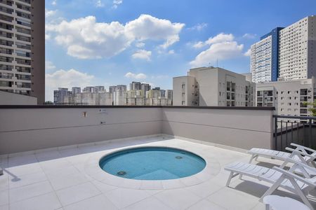 Apartamento para alugar com 74m², 2 quartos e 2 vagas Apartamento para alugar com 74m², 2 quartos e 2 vagasPiscina