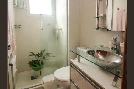Apartamento para alugar com 67m², 2 quartos e 1 vaga Apartamento para alugar com 67m², 2 quartos e 1 vagaBanheiro