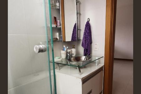 Apartamento para alugar com 67m², 2 quartos e 1 vaga Apartamento para alugar com 67m², 2 quartos e 1 vagaBanheiro