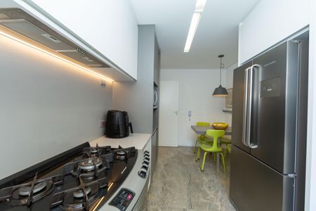 Apartamento para alugar com 233m², 4 quartos e 4 vagasCozinha