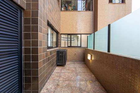 Apartamento para alugar com 233m², 4 quartos e 4 vagasVaranda do Quarto 4