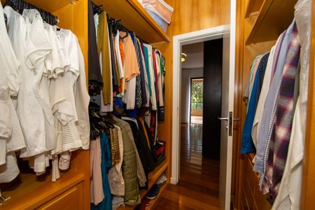 Apartamento para alugar com 233m², 4 quartos e 4 vagasCloset do Quarto 2