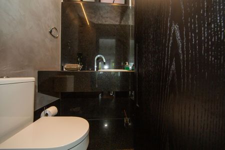 Apartamento para alugar com 233m², 4 quartos e 4 vagasLavabo