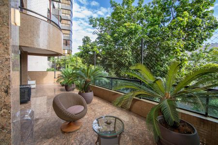 Apartamento para alugar com 233m², 4 quartos e 4 vagasVaranda da Sala