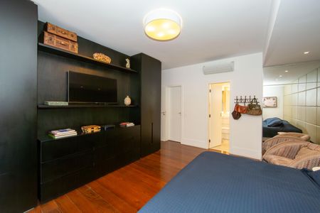 Apartamento para alugar com 233m², 4 quartos e 4 vagasQuarto 2