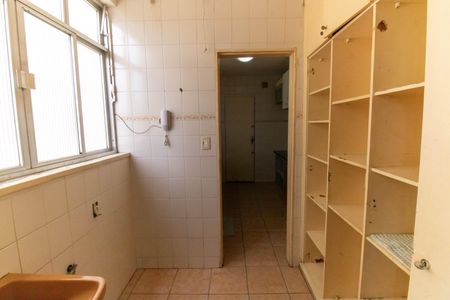 Apartamento à venda com 75m², 2 quartos e 1 vagaÁrea de Serviço