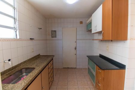 Apartamento à venda com 75m², 2 quartos e 1 vagaCozinha