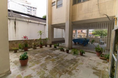 Apartamento à venda com 75m², 2 quartos e 1 vagaÁrea comum