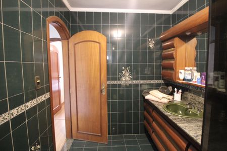 Apartamento à venda com 118m², 3 quartos e 2 vagasBanheiro